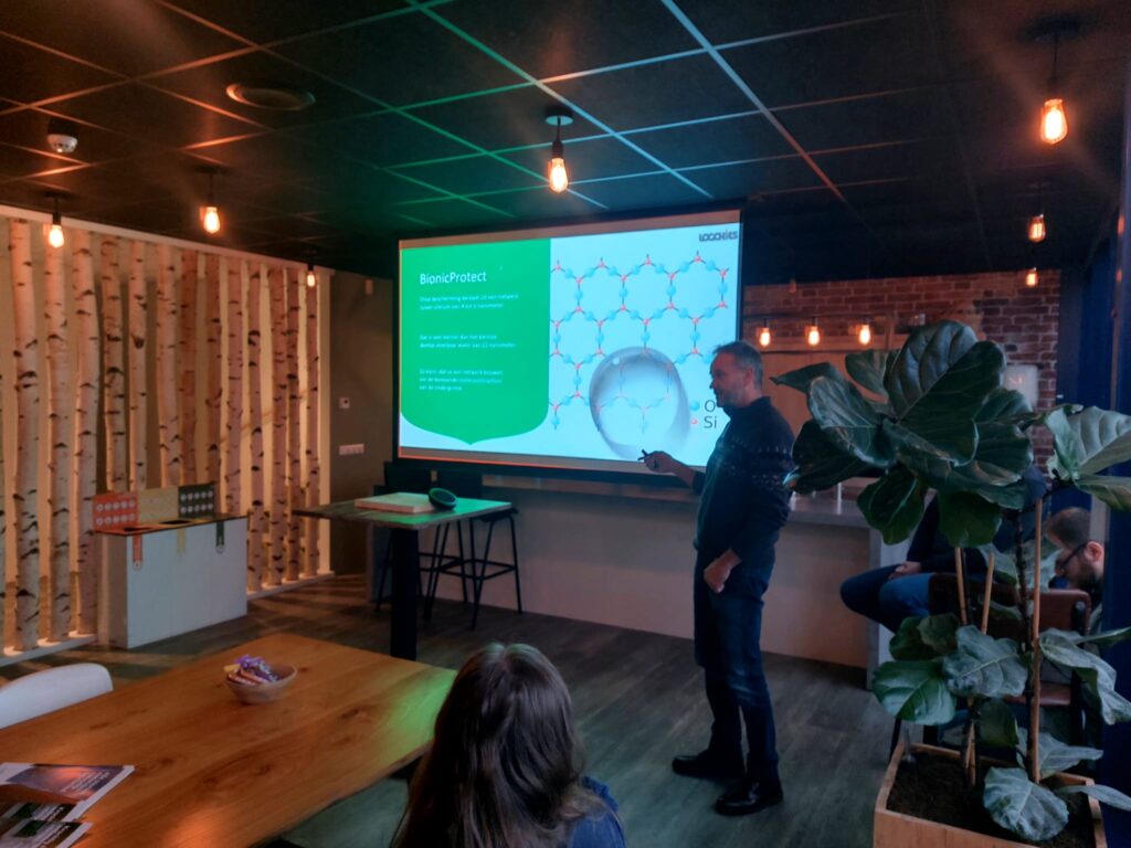 Below Zero Bite: duurzame kennis delen over hydrofoberen